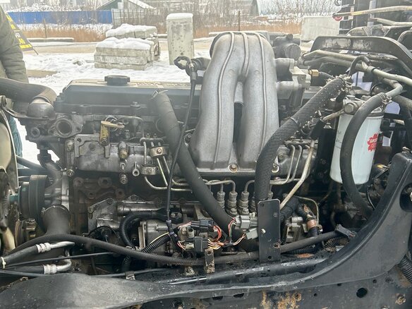 2000 Fuso (Mitsubishi) Fighter, серебристый, 3000000 рублей - вид 12
