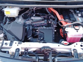2016 Toyota Voxy III (R80), серый, 1625000 рублей, вид 3