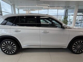 2026 Geely Monjaro I Рестайлинг, белый, 5064562 рублей, вид 3
