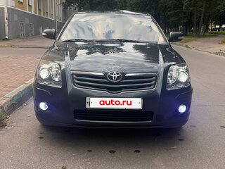 2006 Toyota Avensis II Рестайлинг, зелёный, 990000 рублей, вид 1