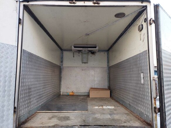 2010 Isuzu Elf (N-series), белый, 1250000 рублей - вид 13