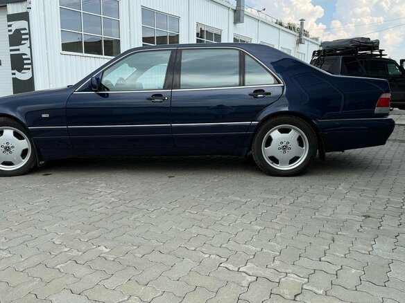 1998 Mercedes-Benz S-Класс 500 Long III (W140) Рестайлинг, синий, 4000000 рублей - вид 9