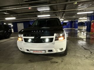 2012 Chevrolet Tahoe 6AT III, белый, 2290000 рублей, вид 2