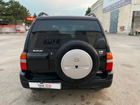 2000 Suzuki Grand Vitara I, чёрный - вид 8