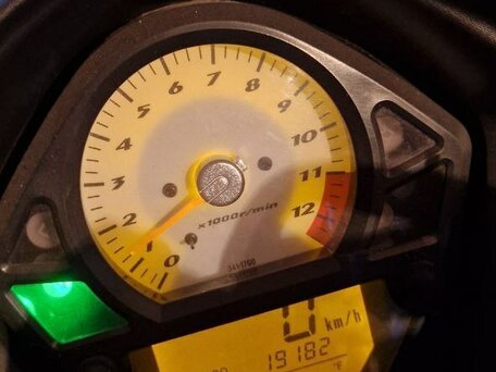 2009 Suzuki SV 650, синий, 380000 рублей, вид 3