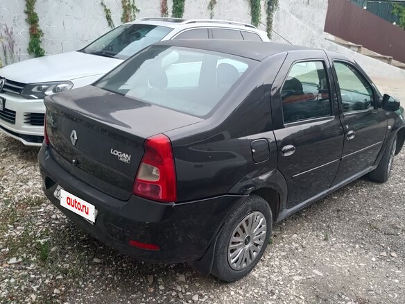 2011 Renault Logan I Рестайлинг, чёрный, 230000 рублей - вид 2