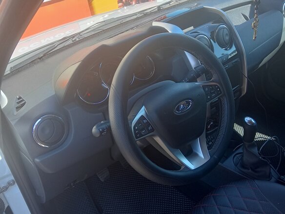 2021 Lada (ВАЗ) Largus Cross I Рестайлинг, белый, 1670000 рублей - вид 7