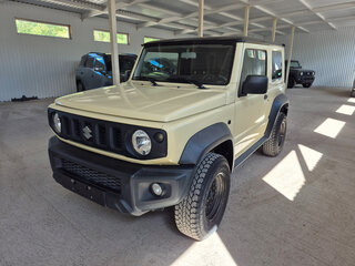 2022 Suzuki Jimny IV, бежевый, 2100000 рублей, вид 1