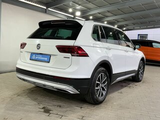 2019 Volkswagen Tiguan II, белый, 2520000 рублей, вид 5