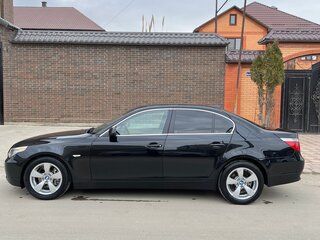 2006 BMW 5 серии 525i V (E60/E61), чёрный, 1500000 рублей, вид 1