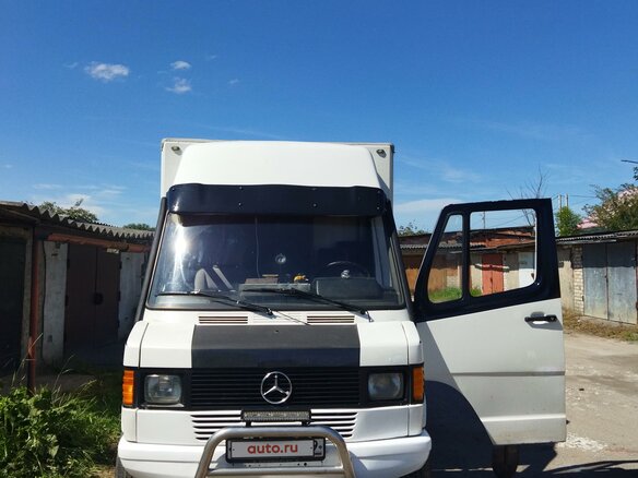 1995 Mercedes-Benz Sprinter, белый, 1000005 рублей - вид 2