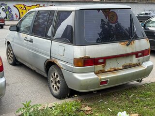 1990 Nissan Prairie II (M11), серебристый, 40000 рублей, вид 3