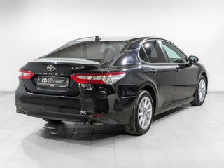 2021 Toyota Camry VIII (XV70), чёрный, 2620000 рублей, вид 5