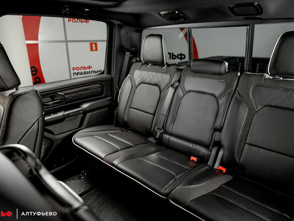 2026 Ram 1500 Crew Cab V Рестайлинг, серебристый, 10290000 рублей - вид 25