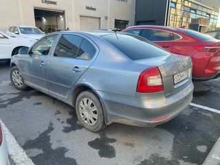 2013 Skoda Octavia II (A5) Рестайлинг, серый, 729000 рублей, вид 3