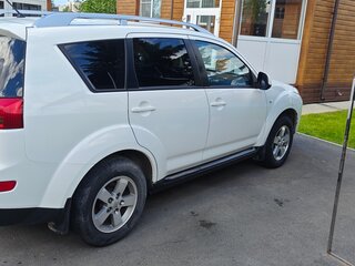 2012 Peugeot 4007, белый, 1000000 рублей, вид 4