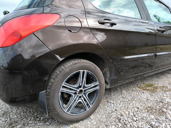 2011 Peugeot 308 I Рестайлинг, коричневый, 580000 рублей - вид 19