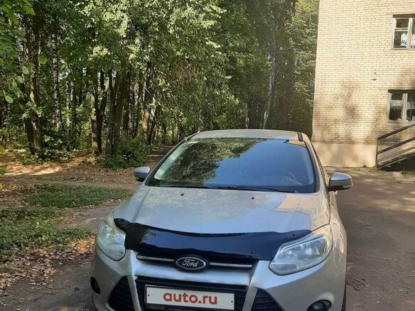 2012 Ford Focus III, серебристый, 850000 рублей