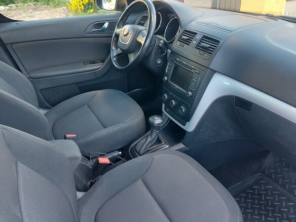 2012 Skoda Yeti I, коричневый - вид 4