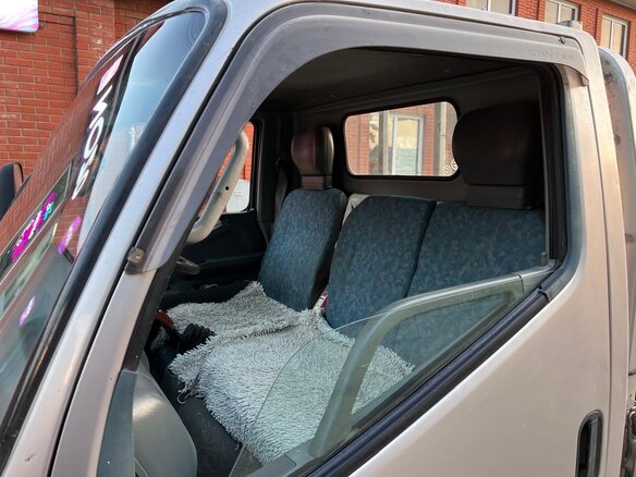 1999 Fuso (Mitsubishi) Canter, серый, 1350000 рублей - вид 21