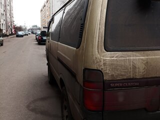 1990 Toyota HiAce H100, коричневый, 950000 рублей, вид 5