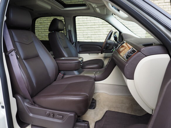 2010 Cadillac Escalade III, белый - вид 6