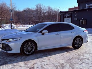 2020 Toyota Camry VIII (XV70) Рестайлинг, белый, 2900000 рублей, вид 5