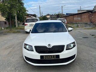 2014 Skoda Octavia III (A7), белый, 1000000 рублей, вид 2