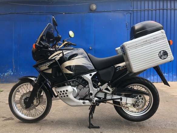2002 Honda XRV 750 Africa Twin, чёрный