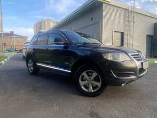 2008 Volkswagen Touareg I Рестайлинг, чёрный, 1800000 рублей, вид 1