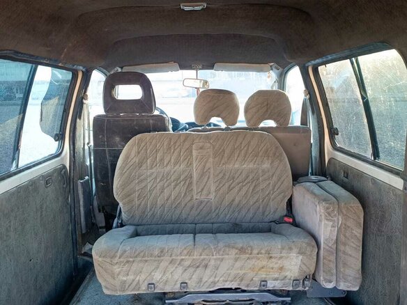 1999 Mitsubishi L400, белый, 365000 рублей - вид 8