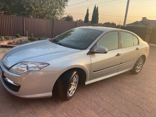 2008 Renault Laguna III, серебристый, 570000 рублей, вид 1