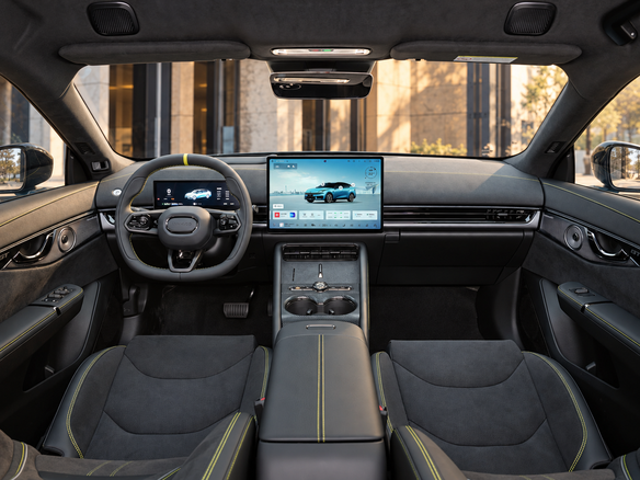 2026 Lynk & Co 07 GT I Рестайлинг, белый, 5500000 рублей - вид 1