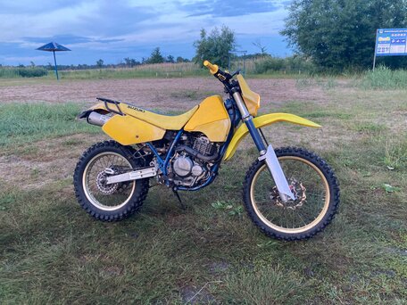 1993 Suzuki DR 250, жёлтый, 180000 рублей, вид 4