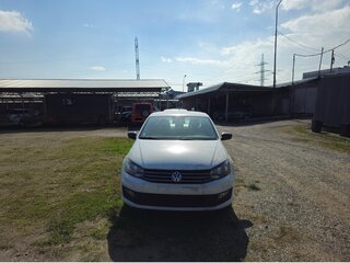2017 Volkswagen Polo V Рестайлинг, белый, 930000 рублей, вид 1