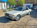 1988 Toyota Crown VIII (S130), серый, 700000 рублей - вид 1