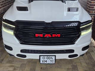 2022 Ram 1500 Crew Cab eTorque V, белый, 7900000 рублей, вид 5