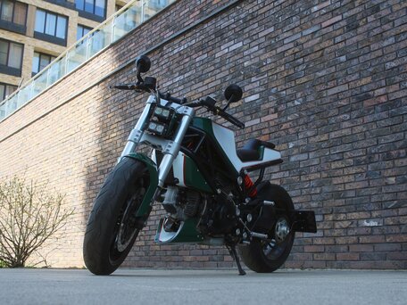 2011 Ducati Monster 796, зелёный, 1499499 рублей, вид 3