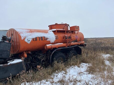 2008 НефАЗ прицеп цистерна, оранжевый, 235250 рублей, вид 2