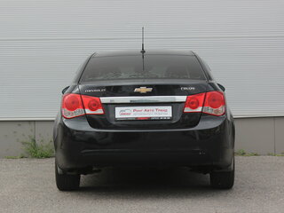 2011 Chevrolet Cruze I, чёрный, 580000 рублей, вид 4