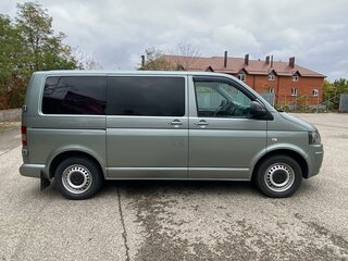2011 Volkswagen Caravelle T5 Рестайлинг, серый, 1900000 рублей, вид 2