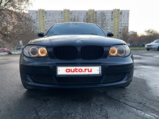 2008 BMW 1 серии 116i I (E81/E82/E87/E88) Рестайлинг, чёрный, 635000 рублей, вид 2