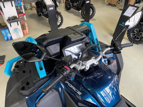2025 CFMoto CFORCE 1000 MV, синий - вид 8