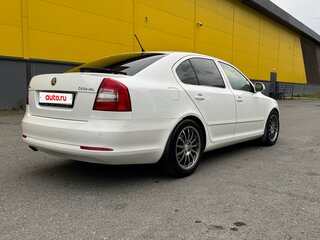 2011 Skoda Octavia DSG7 II (A5) Рестайлинг, белый, 890000 рублей, вид 5