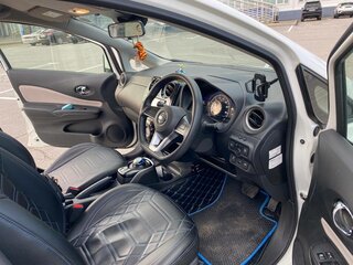 2018 Nissan Note e-Power II Рестайлинг, белый, 1150000 рублей, вид 5