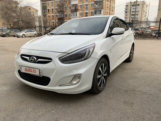 2014 Hyundai Solaris I, белый, 1029999 рублей, вид 2