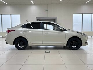 2019 Hyundai Solaris II, серебристый, 1350000 рублей, вид 4