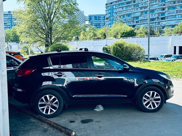 2015 Kia Sportage III Рестайлинг, чёрный, 1800000 рублей - вид 8