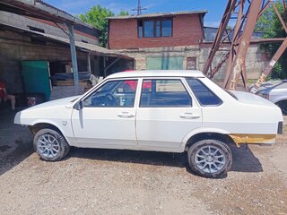 1999 Lada (ВАЗ) 21099, белый, 300000 рублей, вид 4