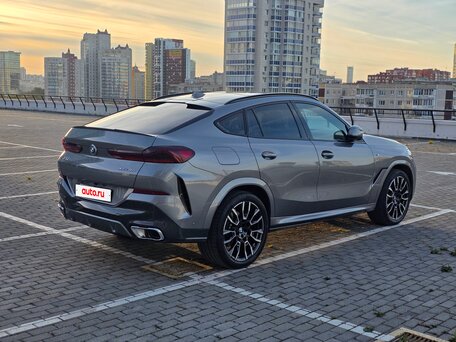 2025 BMW X6 40i III (G06) Рестайлинг, серый, 13100000 рублей, вид 5